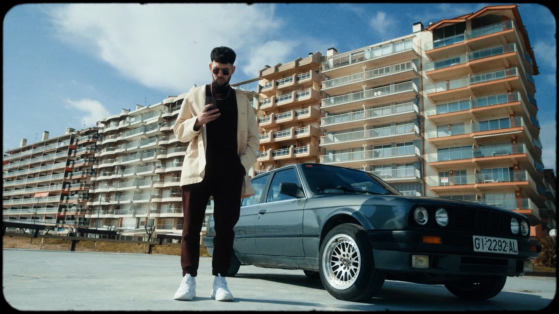 Autotune — still 02